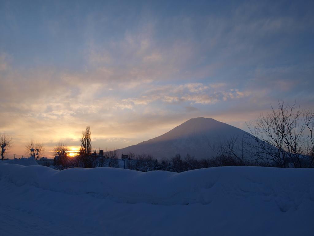 Niseko Tabi-Tsumugi Backpackers Hostel Kutchan Buitenkant foto