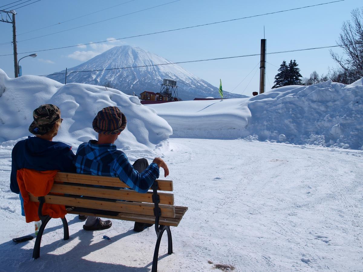 Niseko Tabi-Tsumugi Backpackers Hostel Kutchan Buitenkant foto